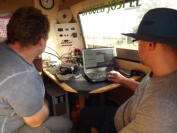 Sven DO5ASG & Marc DO5AMF am FT857 70cm im SIGGI