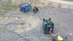 auch diese beiden Generatoren brauchen mal ein paar Betriebsstunden  ...